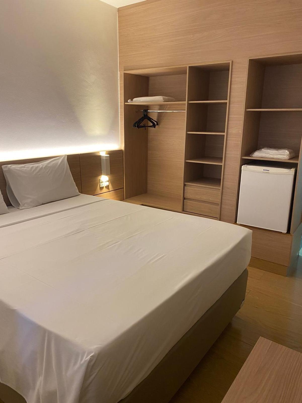 Hotel Linhatur Linhares Oda fotoğraf